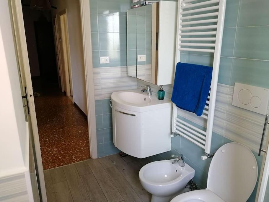 Music & Beach Apartment Savona Ngoại thất bức ảnh